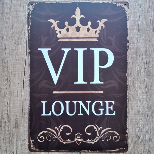 VIP LOUNGE